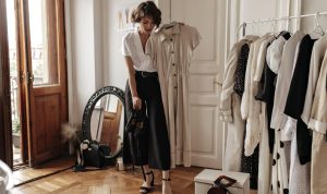 Best Minimalist Capsule Wardrobe Review With YouTube Guide Best Minimalist Capsule Wardrobe Review With YouTube Guide