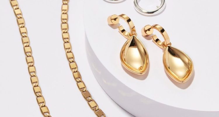 Best Minimalist Jewelry Collections Review With YouTube Demo