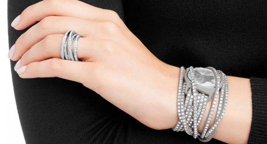 12 Fabulously Stylish Fitness Trackers | Get Fit. Go Figure! 12 Fabulously Stylish Fitness Trackers | Get Fit. Go Figure!